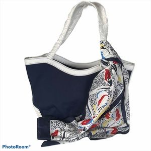 NWOT Estée Lauder Tote w/scarf!
